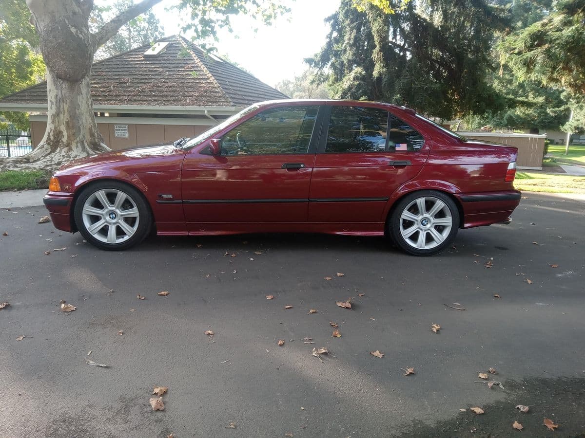 1995 BMW 325i 3 Series photo 15