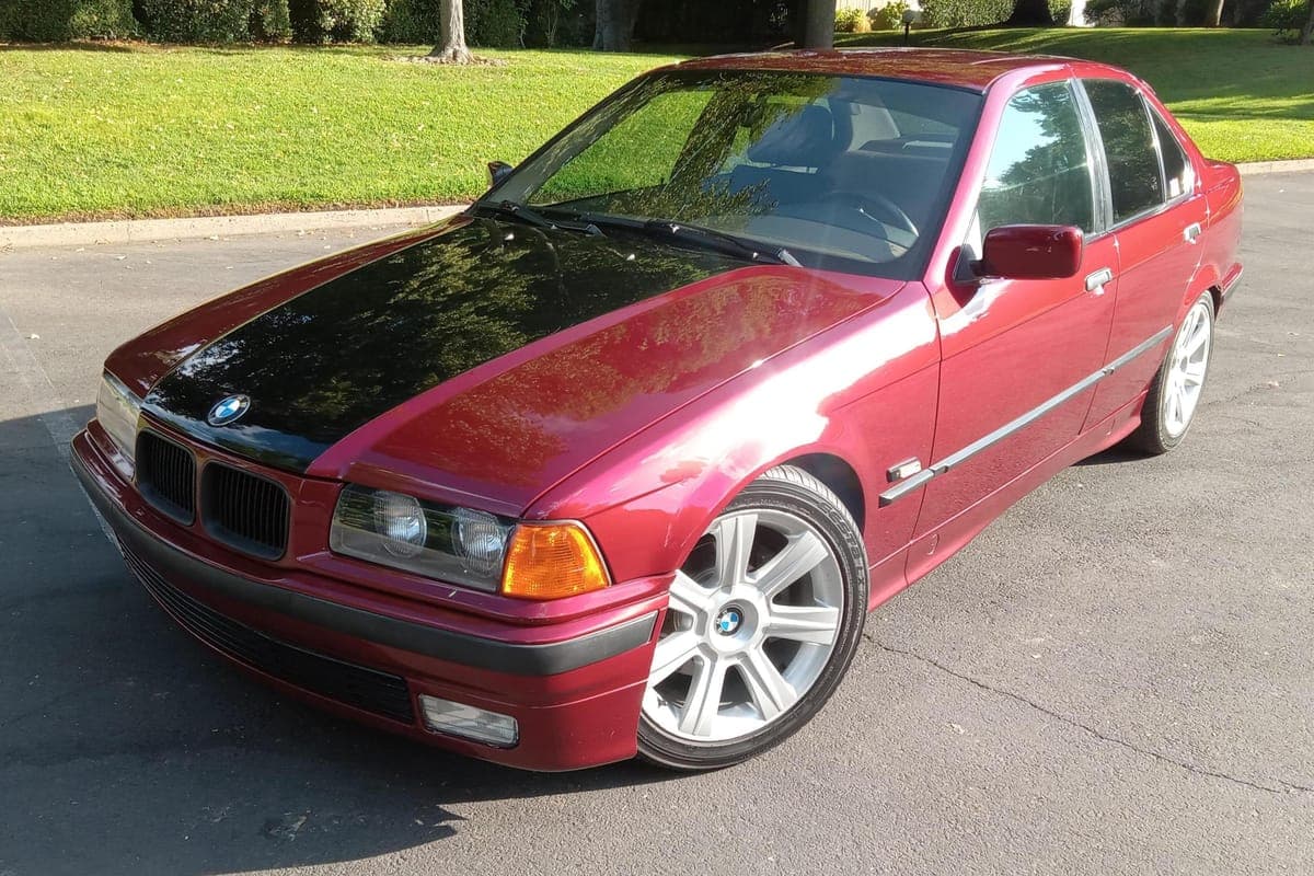 1995 BMW 325i 3 Series photo 20
