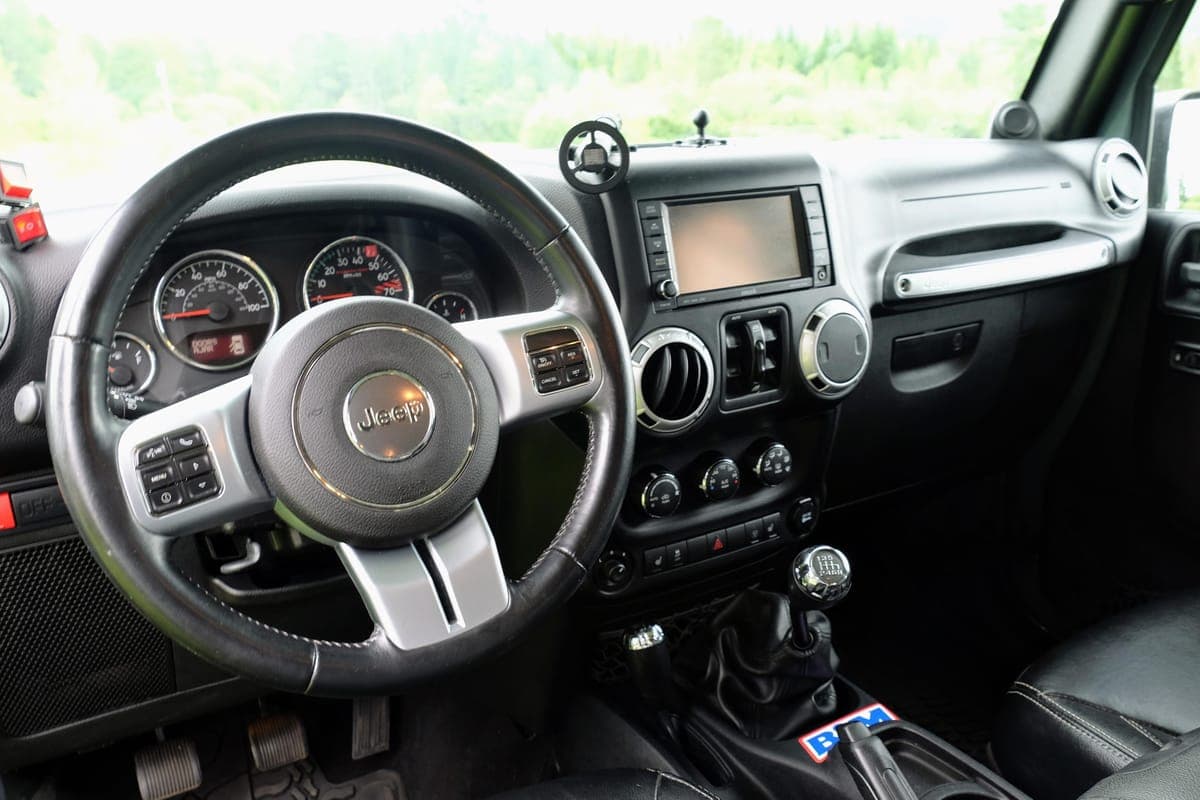 2014 Jeep Wrangler photo 7