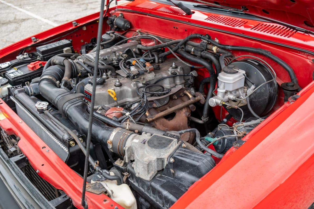 1992 Toyota Pickup photo 3