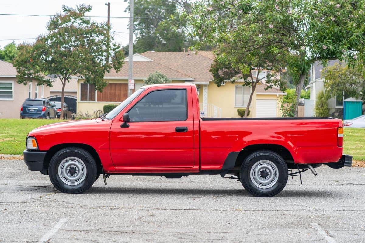 1992 Toyota Pickup photo 17