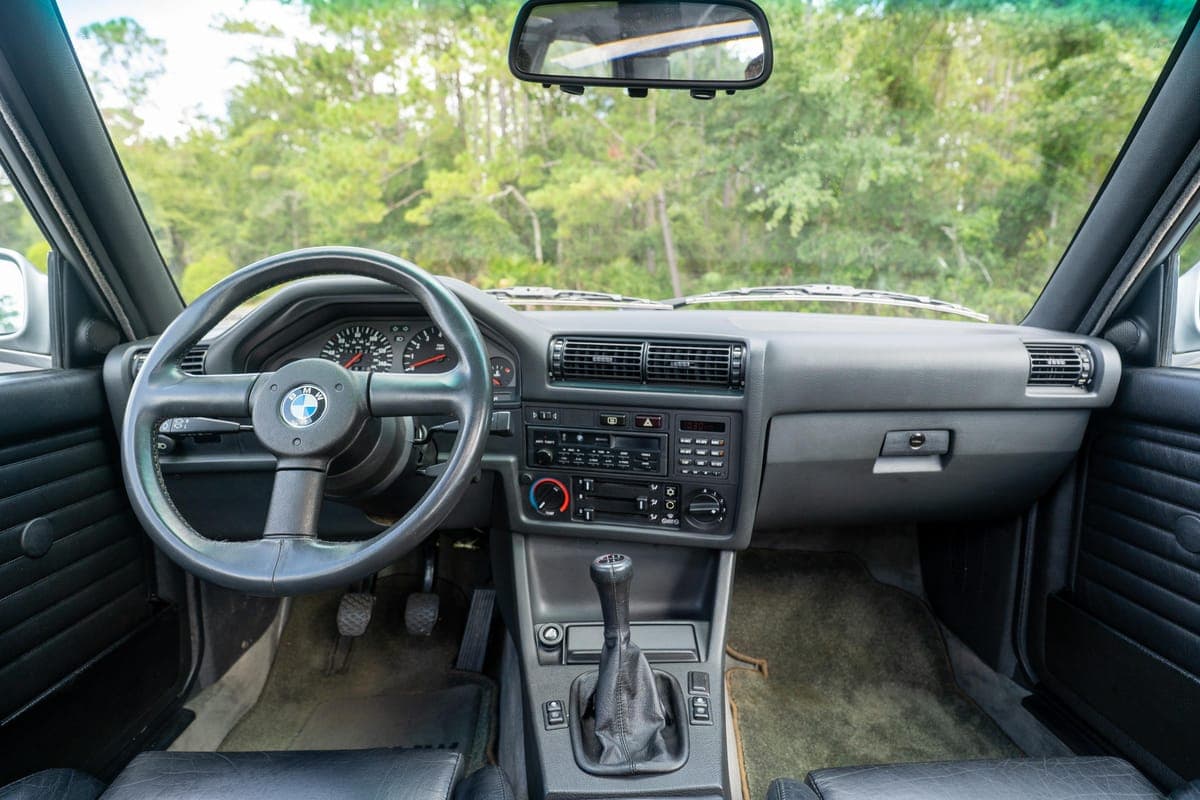 1988 BMW E30 M3 photo 13
