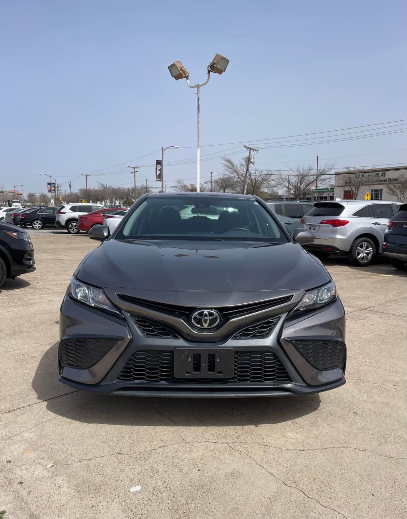 2021 Toyota Camry SE AWD Sedan