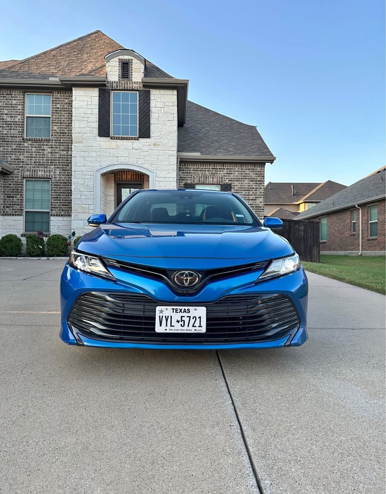 2019 Toyota Camry LE LE Sedan 4D