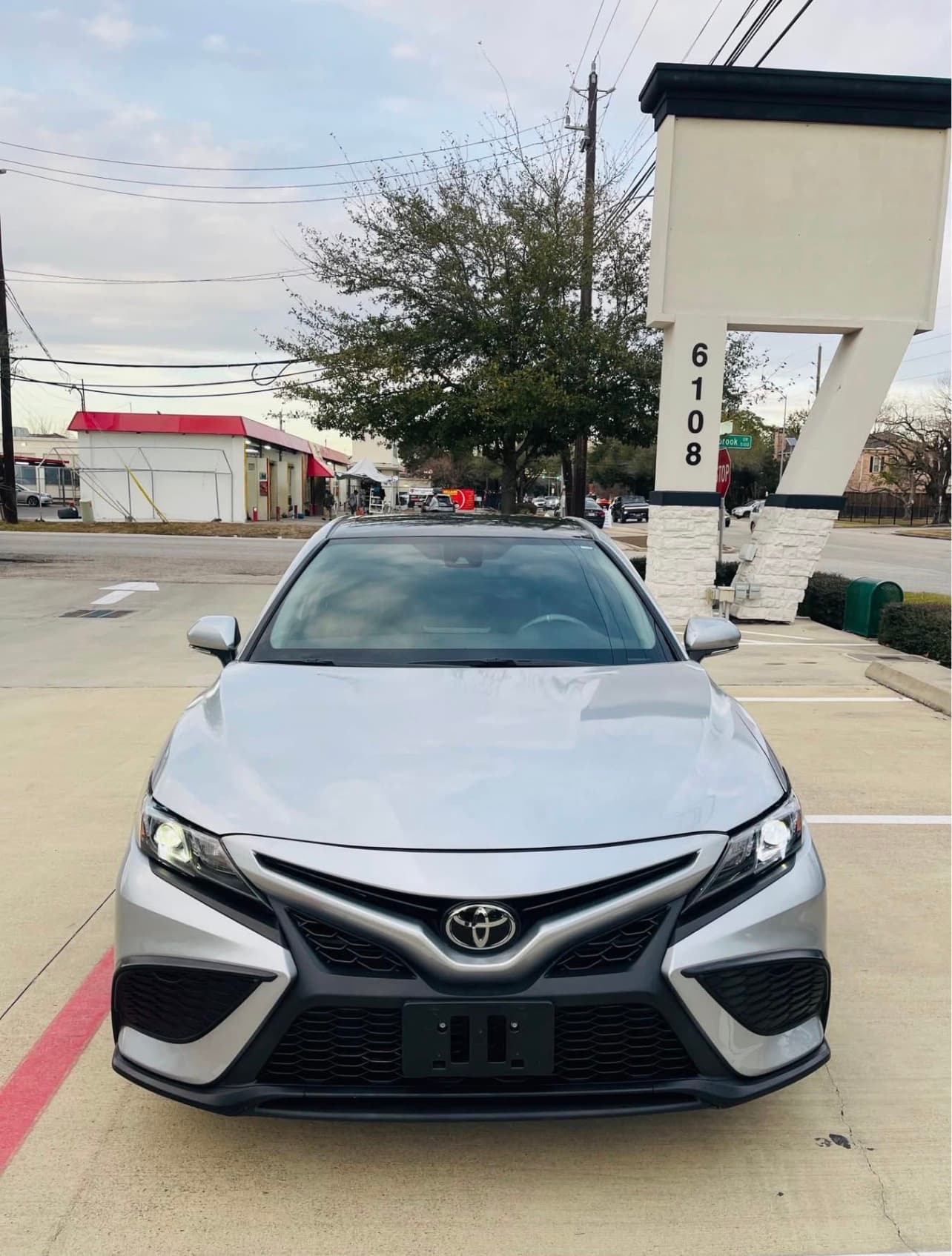 2022 Toyota Camry SE